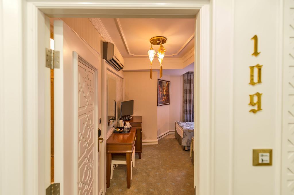 The Empress Theodora Hotel Istanbul Bagian luar foto