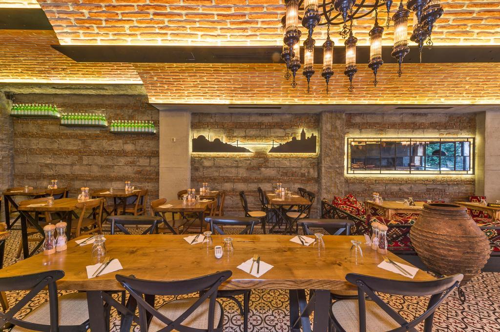 The Empress Theodora Hotel Istanbul Bagian luar foto