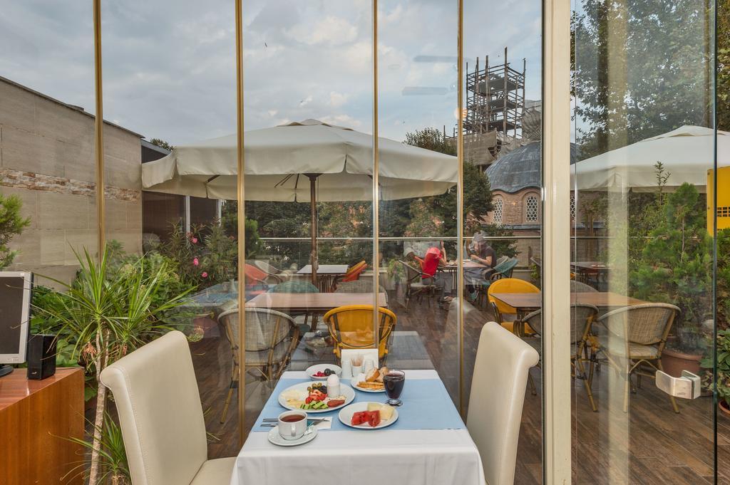 The Empress Theodora Hotel Istanbul Bagian luar foto