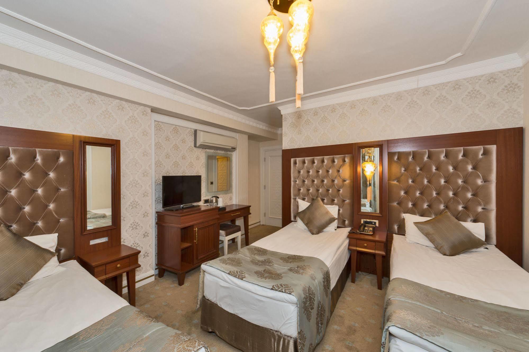 The Empress Theodora Hotel Istanbul Bagian luar foto